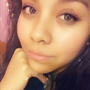 Meet your Posher, Ariadna